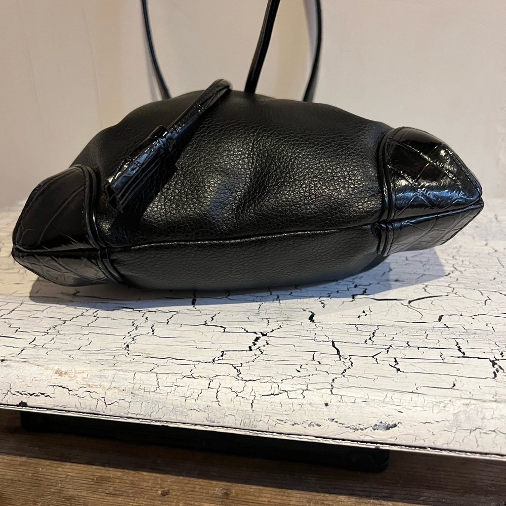 Liz Claiborne women handbag - Picture 6 of 10